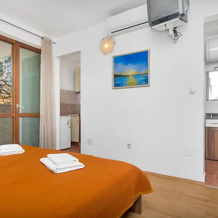 Cico-2 By Interhome *