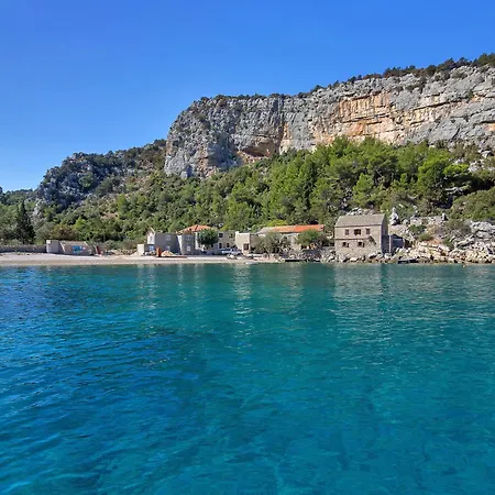 Cico-2 By Interhome * Gdinj